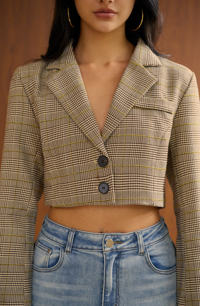 Classic form plaid blazer in khaki